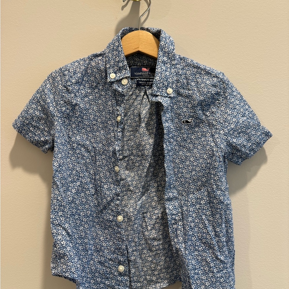 Vineyard Vines Blue Button Down Shirt with Floral Print